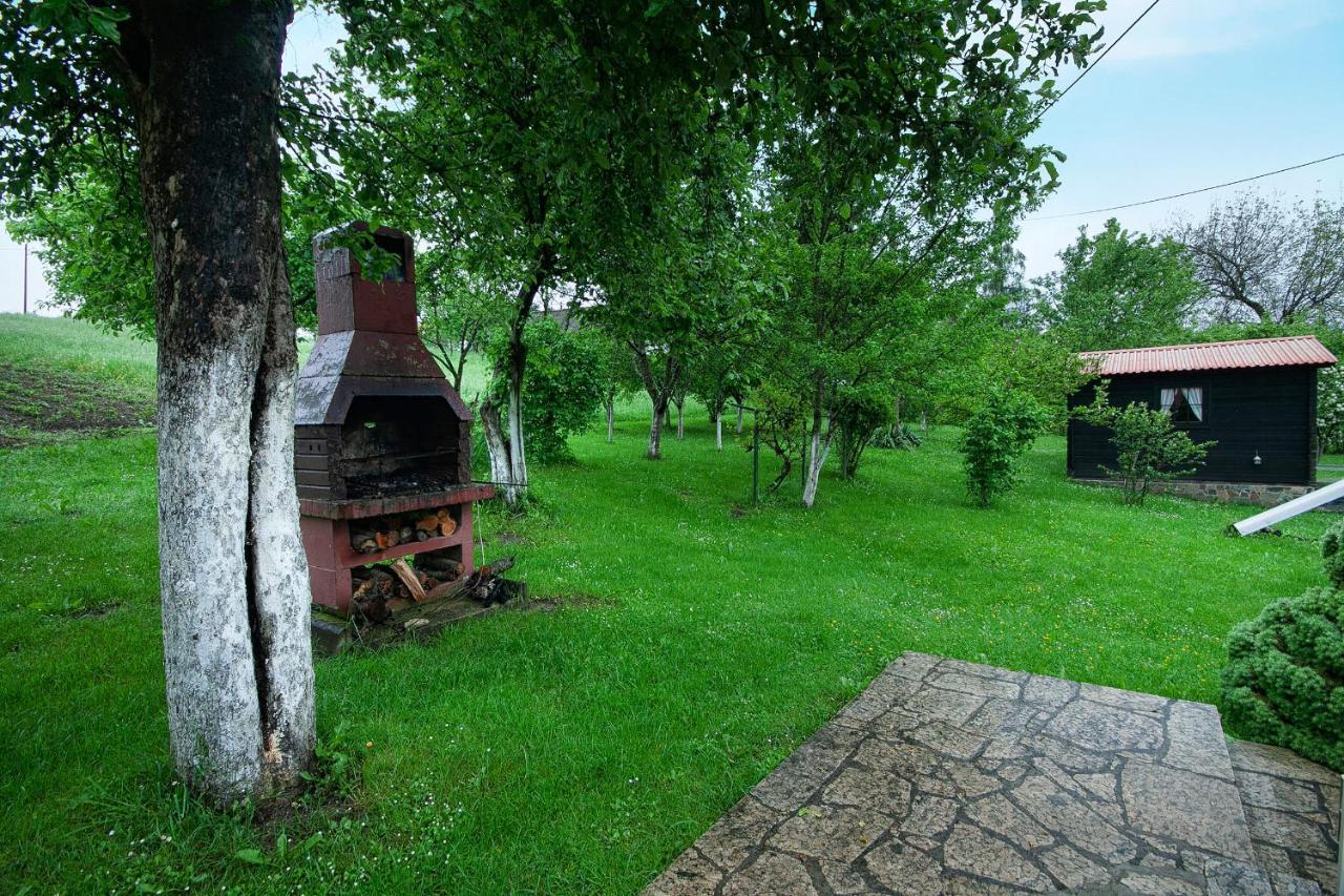 Giga Apartment Rakovica Bagian luar foto