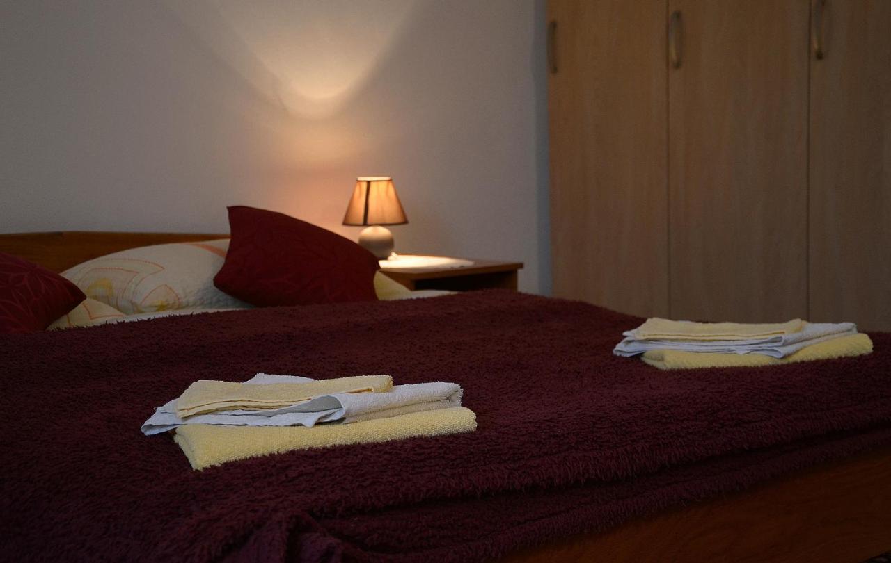 Giga Apartment Rakovica Bagian luar foto